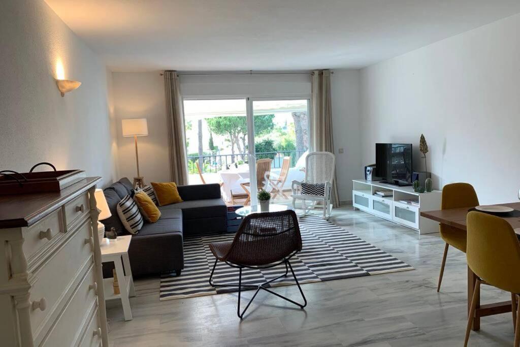 Oasis Sun Beach Costa Del Sol Estepona Kültér fotó