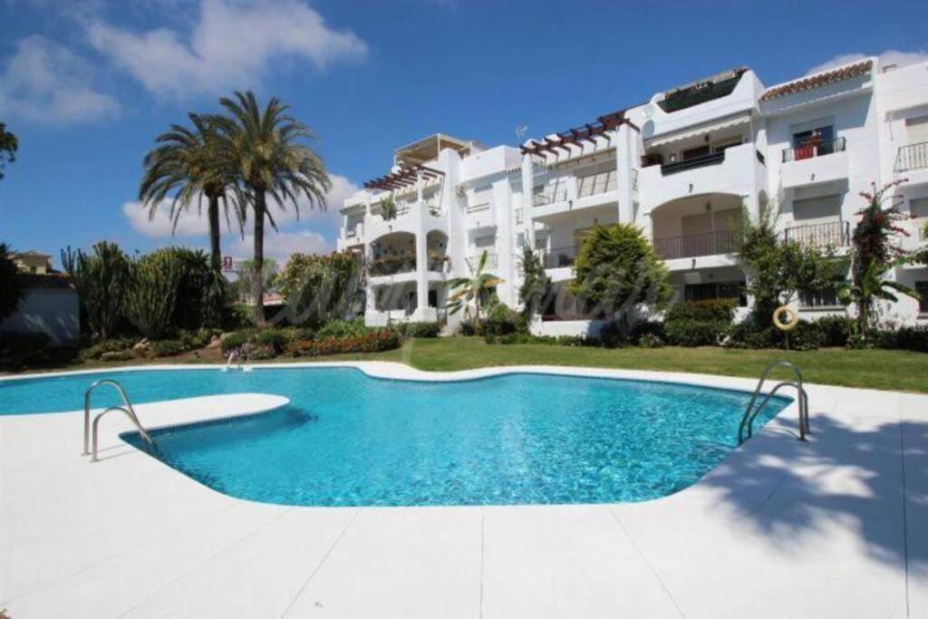 Oasis Sun Beach Costa Del Sol Estepona Kültér fotó