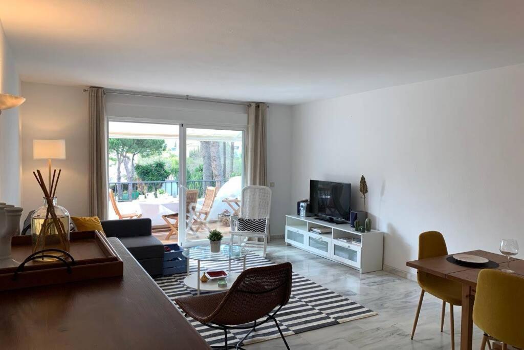 Oasis Sun Beach Costa Del Sol Estepona Kültér fotó